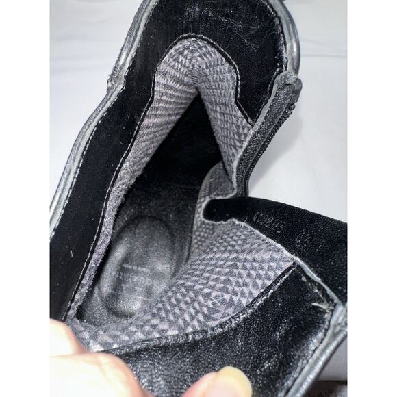 Aquatalia Orva Black Leather Ankle Boots Booties 8.5 Elastic Band Side Zip $450 - Picture 11 of 12